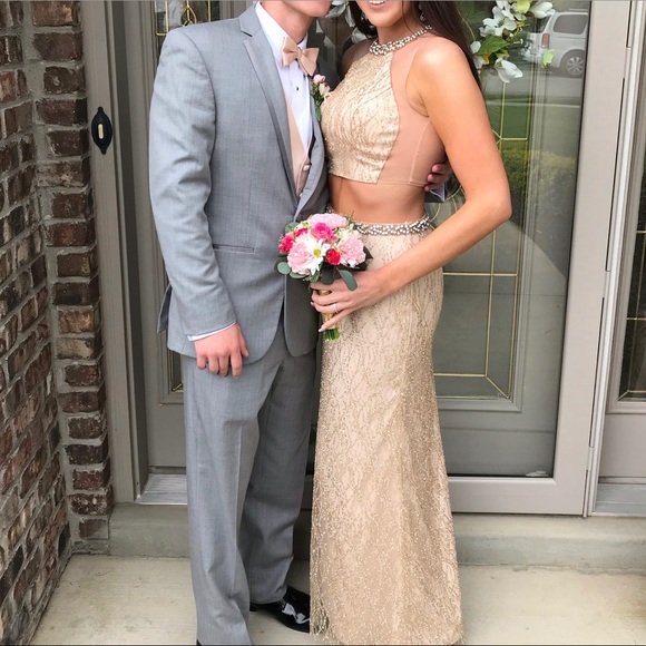 Gold Prom Dress✨ - Picture 3 of 5